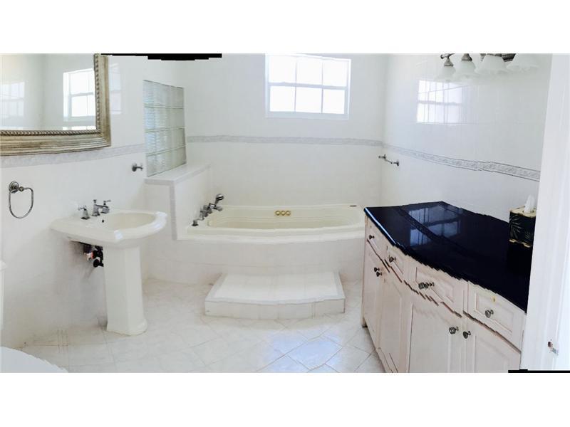 TREASURE ISLAND - Residential