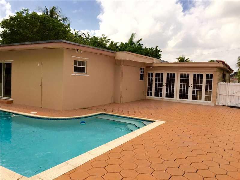 TREASURE ISLAND - Residential