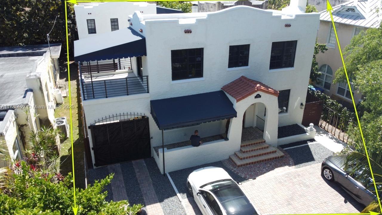 Rental Property at 1746 Sw 12th St 1746, Miami, Broward County, Florida - Bedrooms: 3 
Bathrooms: 5  - $7,400 MO.