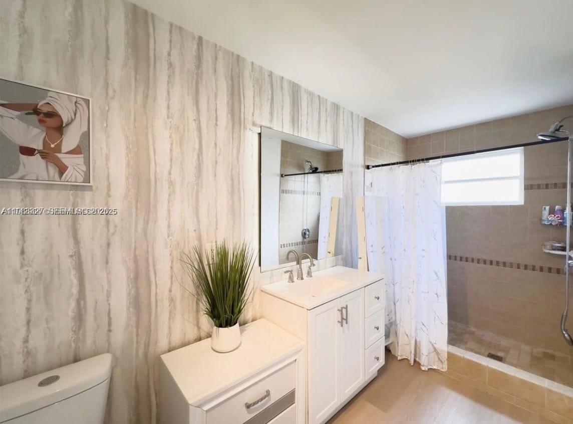 TROPICS CONDO - Residential Lease