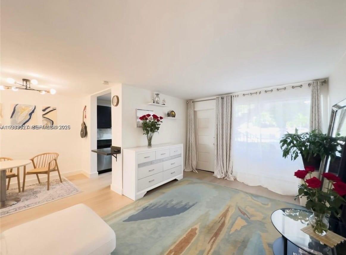 TROPICS CONDO - Residential Lease