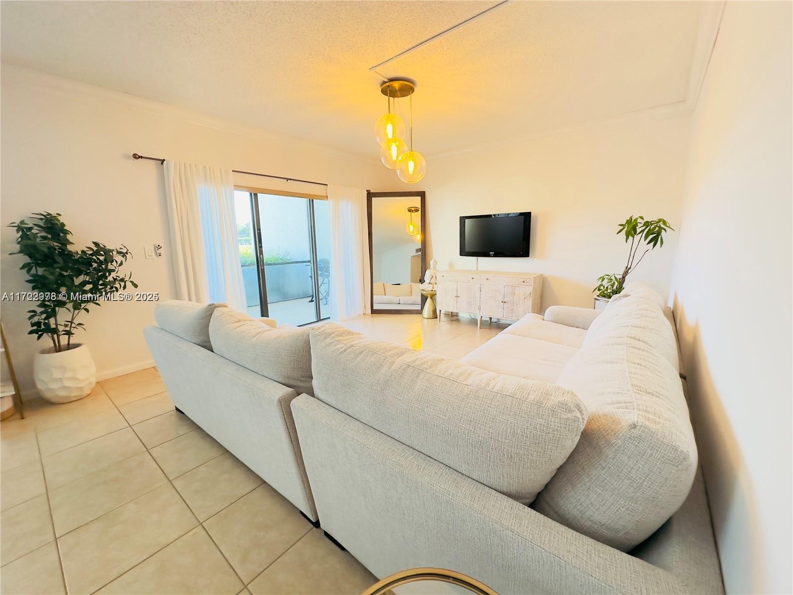 GREENSWARD VILLAGE CONDO - Residential Lease