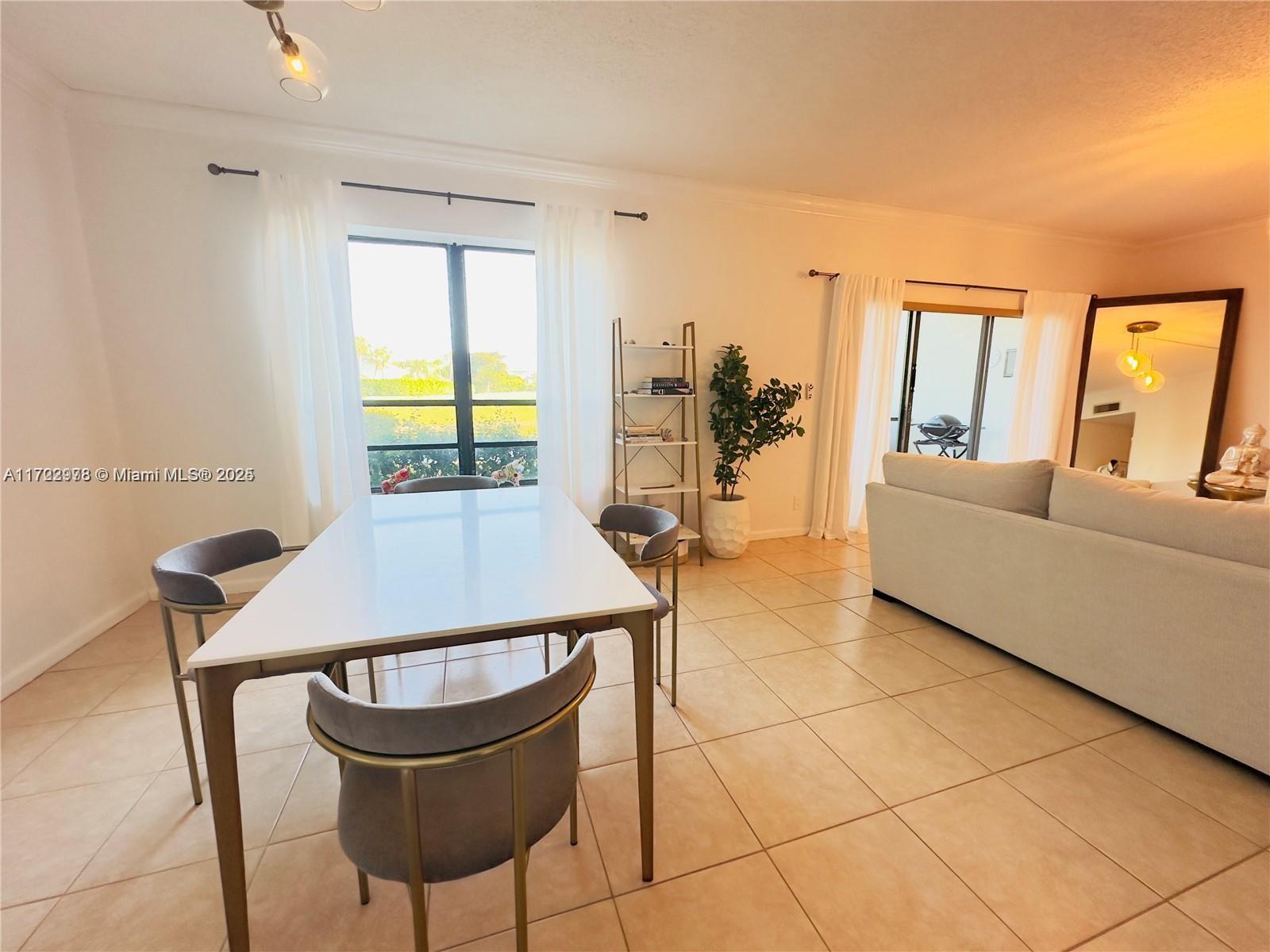 GREENSWARD VILLAGE CONDO - Residential Lease