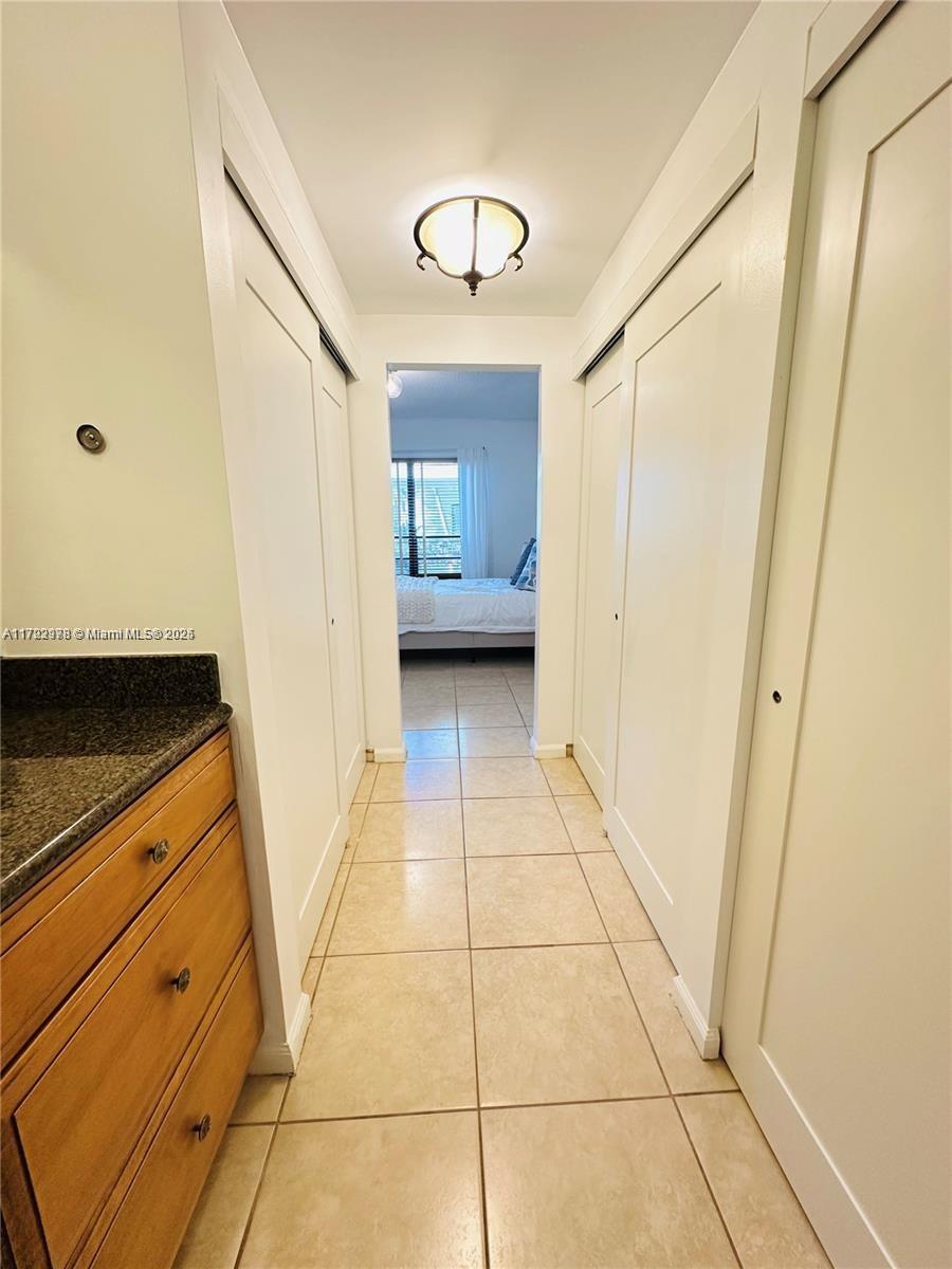 GREENSWARD VILLAGE CONDO - Residential Lease