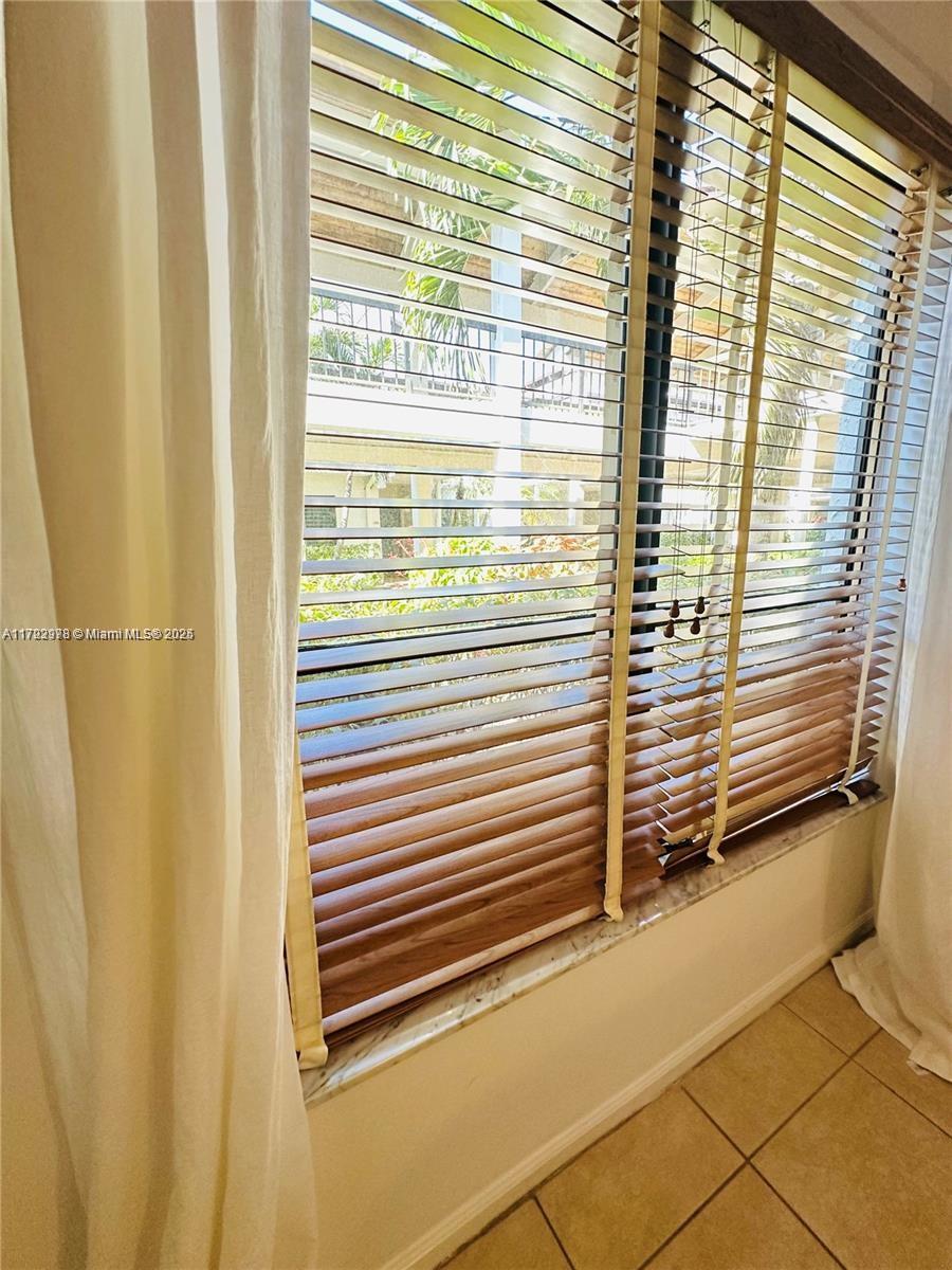 GREENSWARD VILLAGE CONDO - Residential Lease