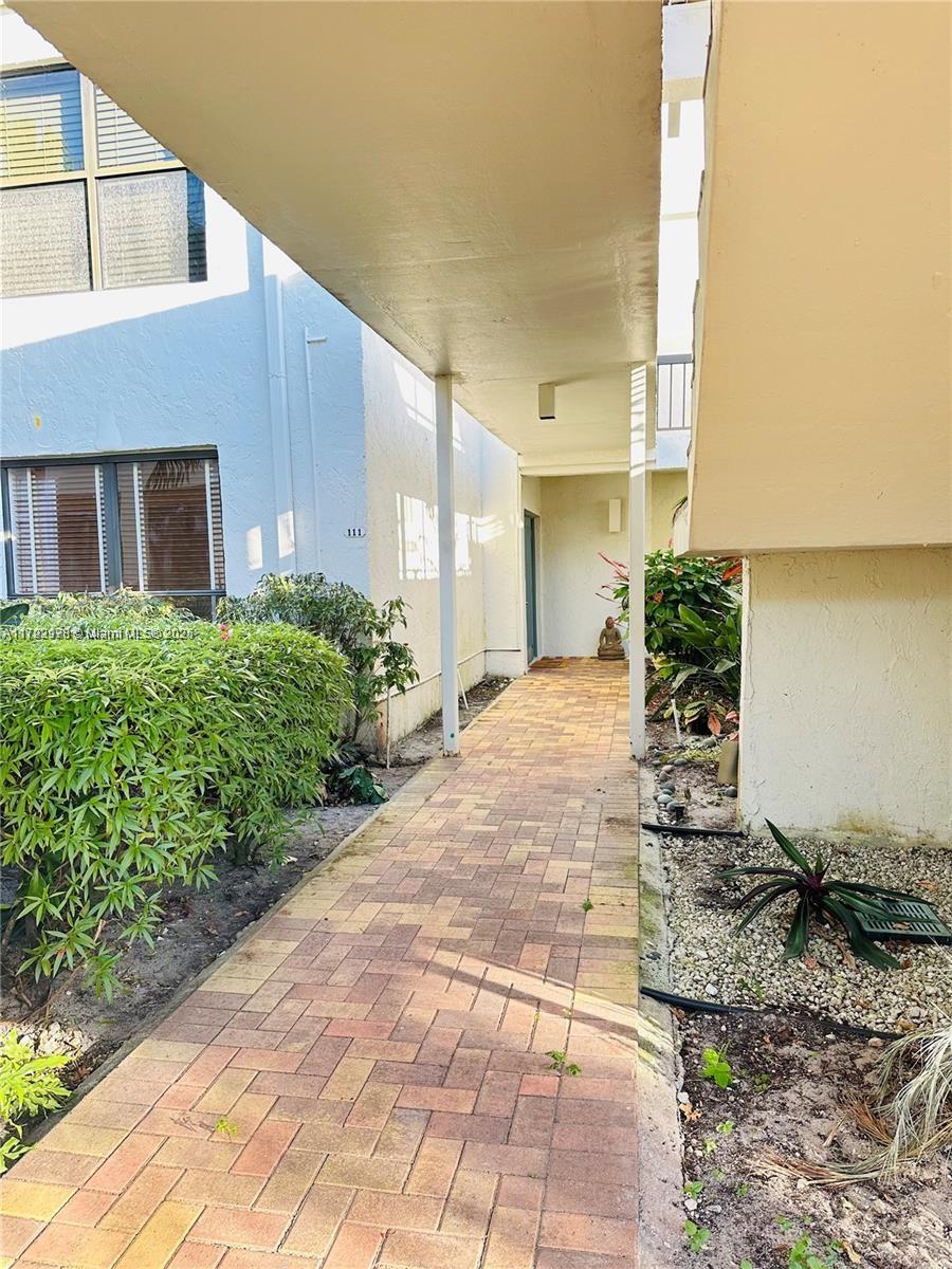 GREENSWARD VILLAGE CONDO - Residential Lease