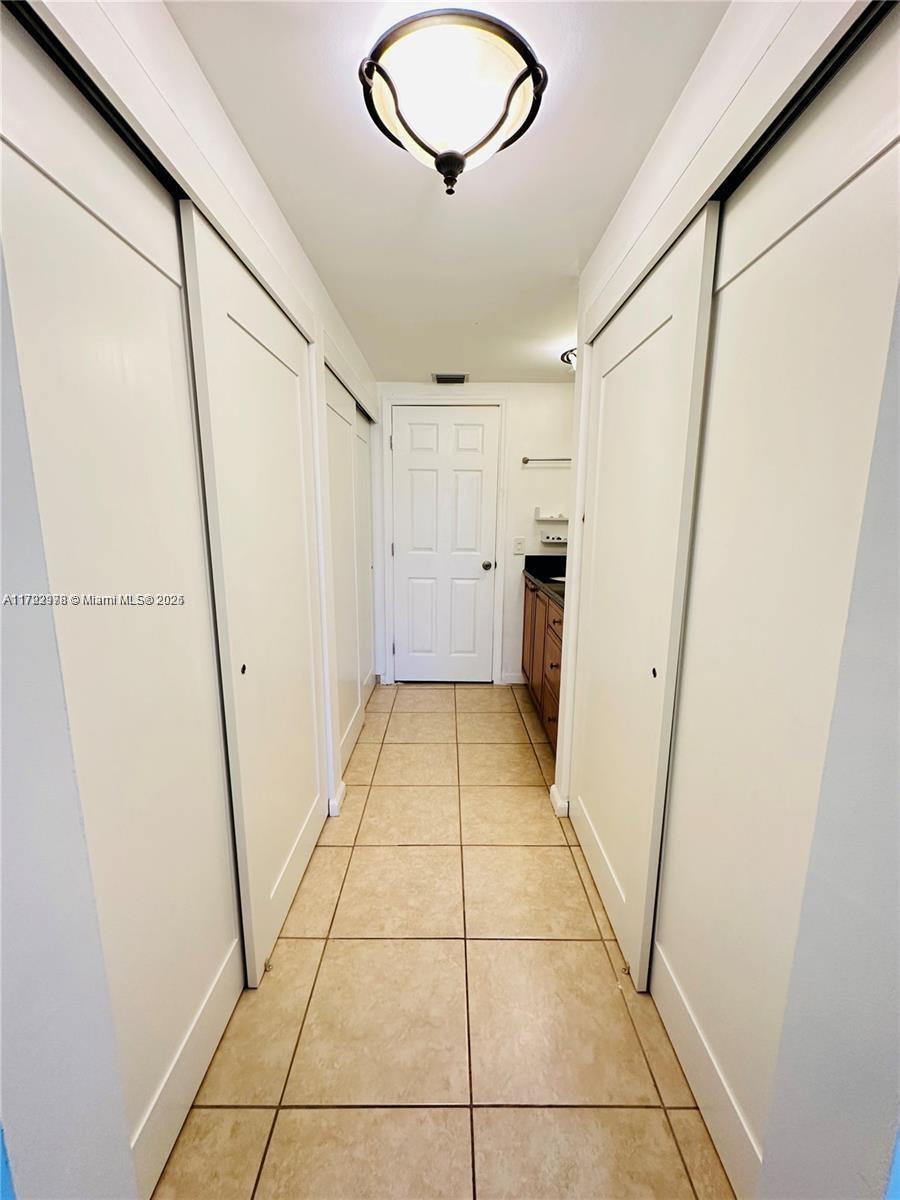 GREENSWARD VILLAGE CONDO - Residential Lease