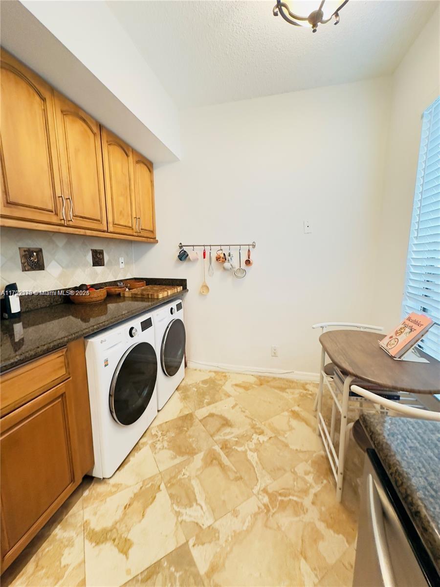 GREENSWARD VILLAGE CONDO - Residential Lease