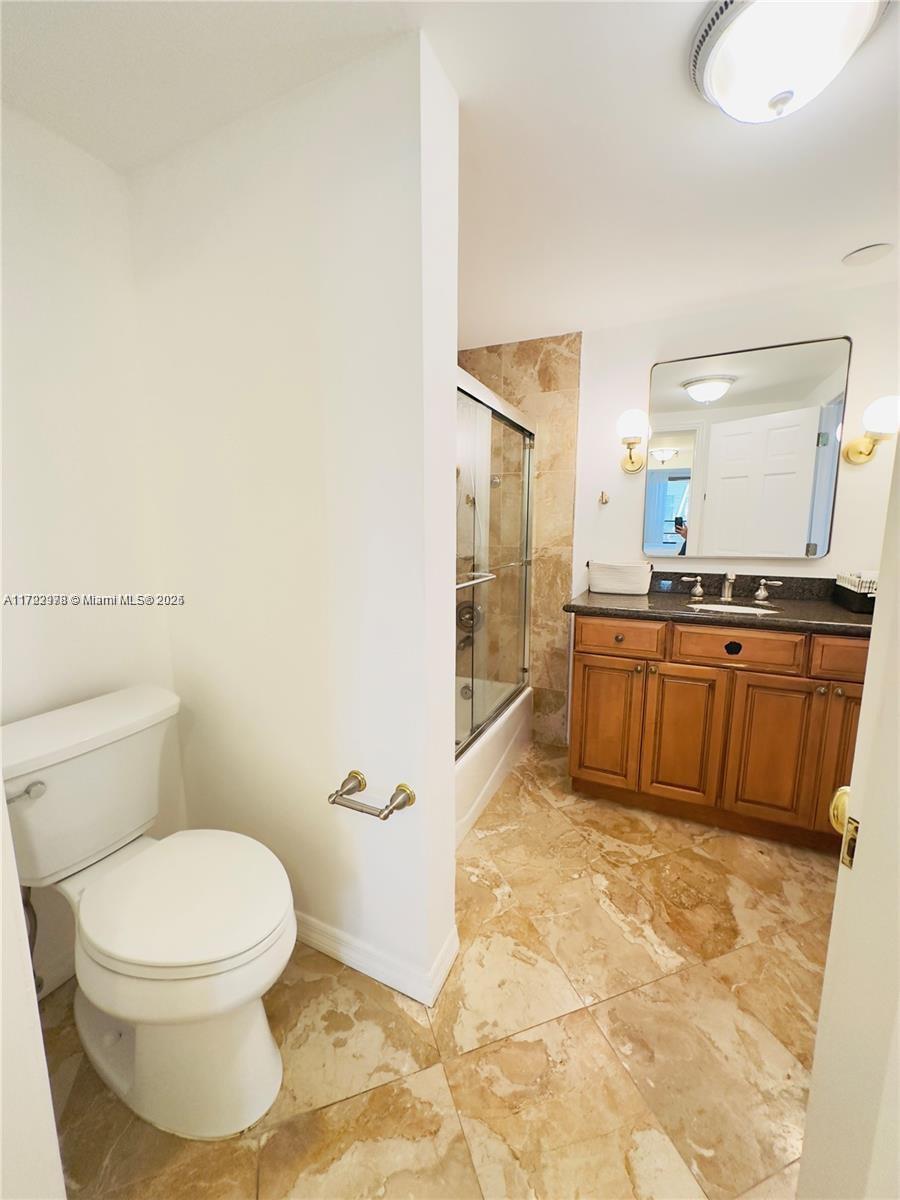 GREENSWARD VILLAGE CONDO - Residential Lease