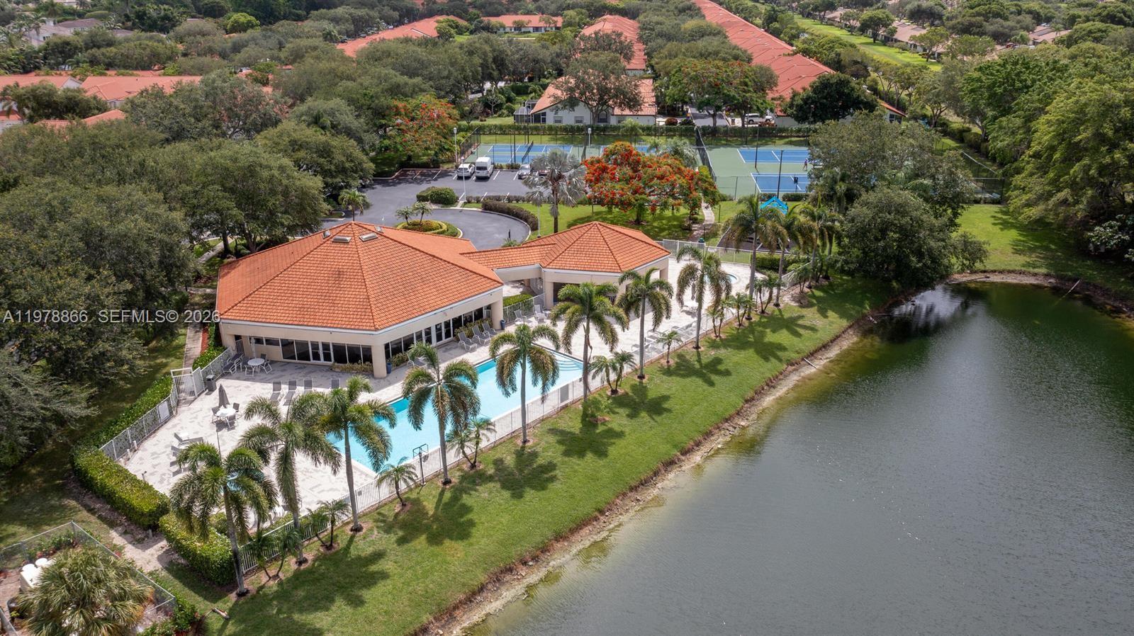 VILLA SAN REMO CONDO - Residential