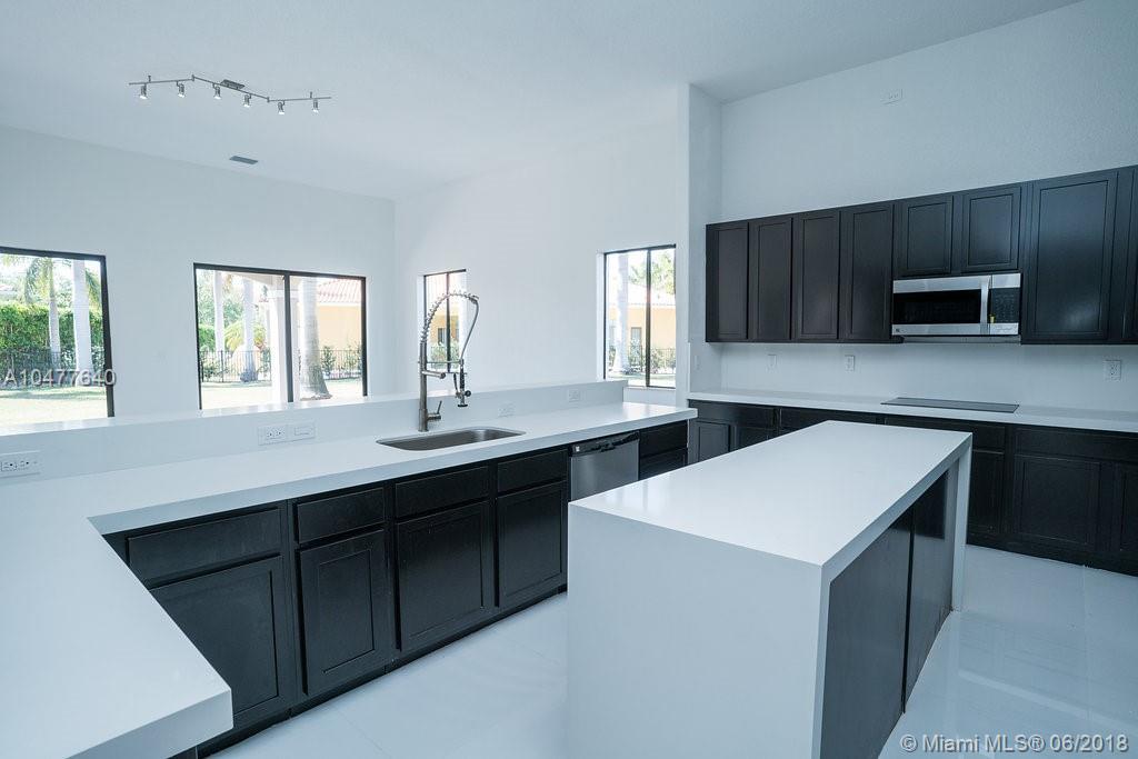 CUTLER CAY - Residential