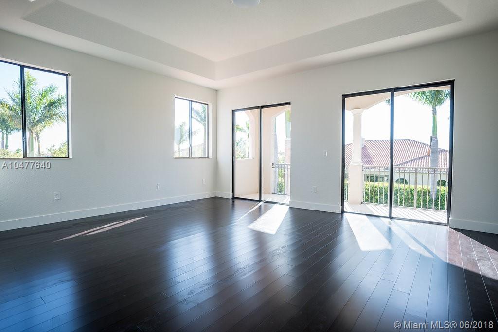 CUTLER CAY - Residential