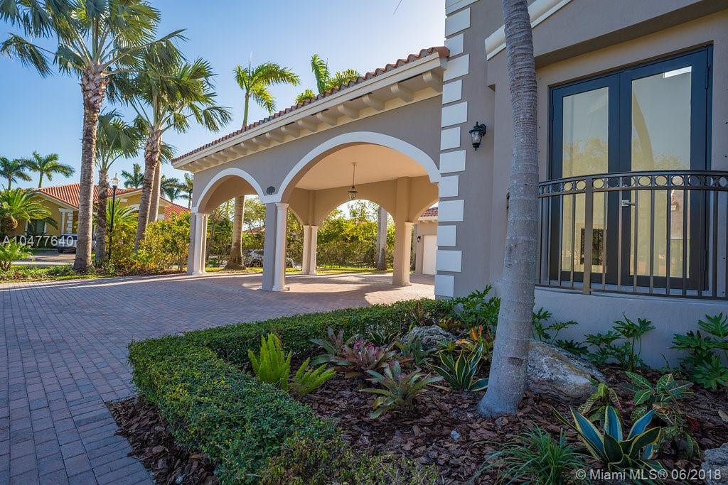 CUTLER CAY - Residential