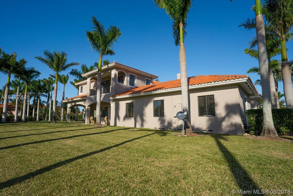 CUTLER CAY - Residential