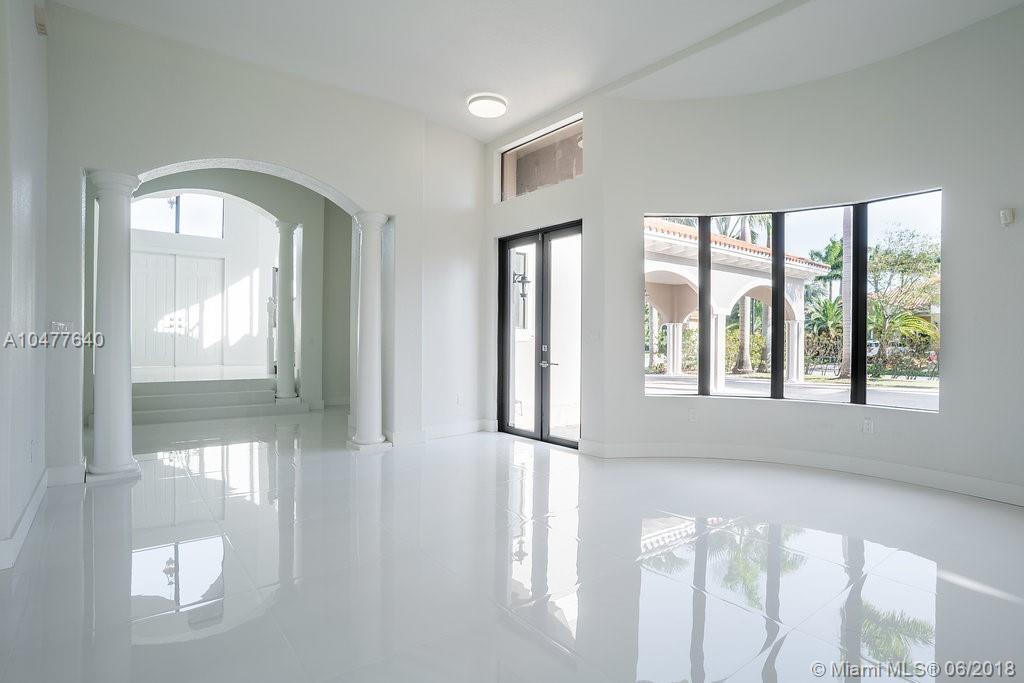 CUTLER CAY - Residential