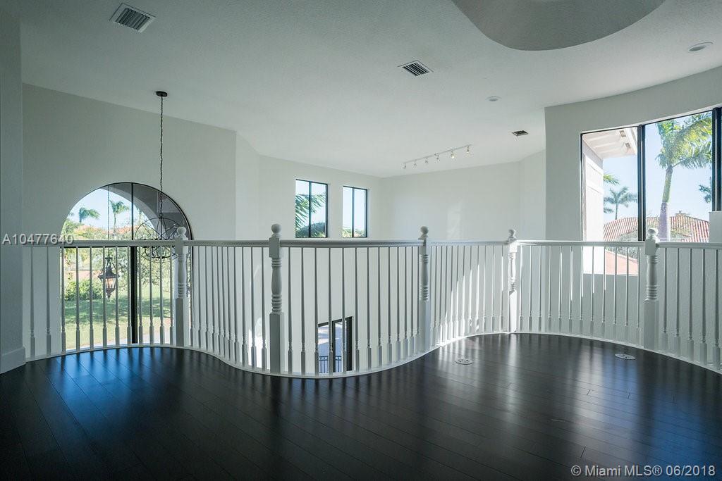 CUTLER CAY - Residential