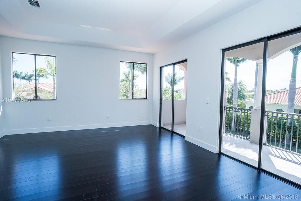 CUTLER CAY - Residential