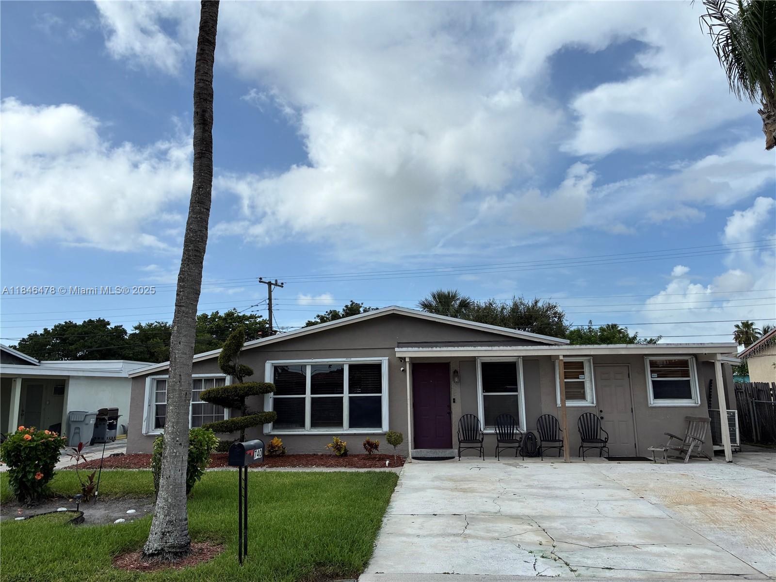 740 NW 17th St, Pompano Beach, FL, 33060/$360,000 2 740 NW 17th St