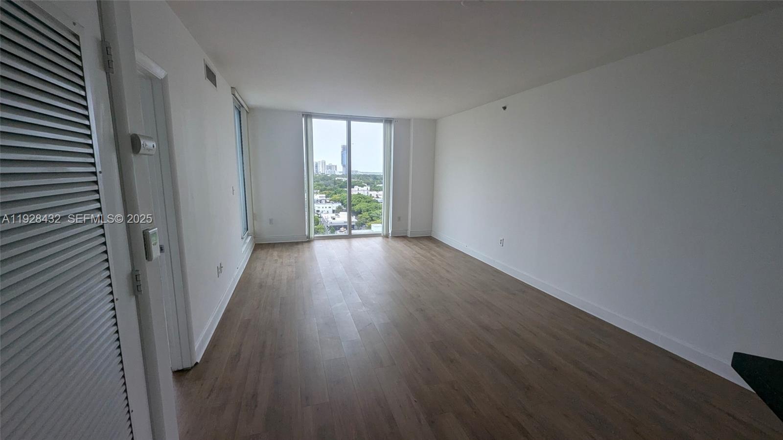 CORAL SEA VIEW CONDO - Residential Lease