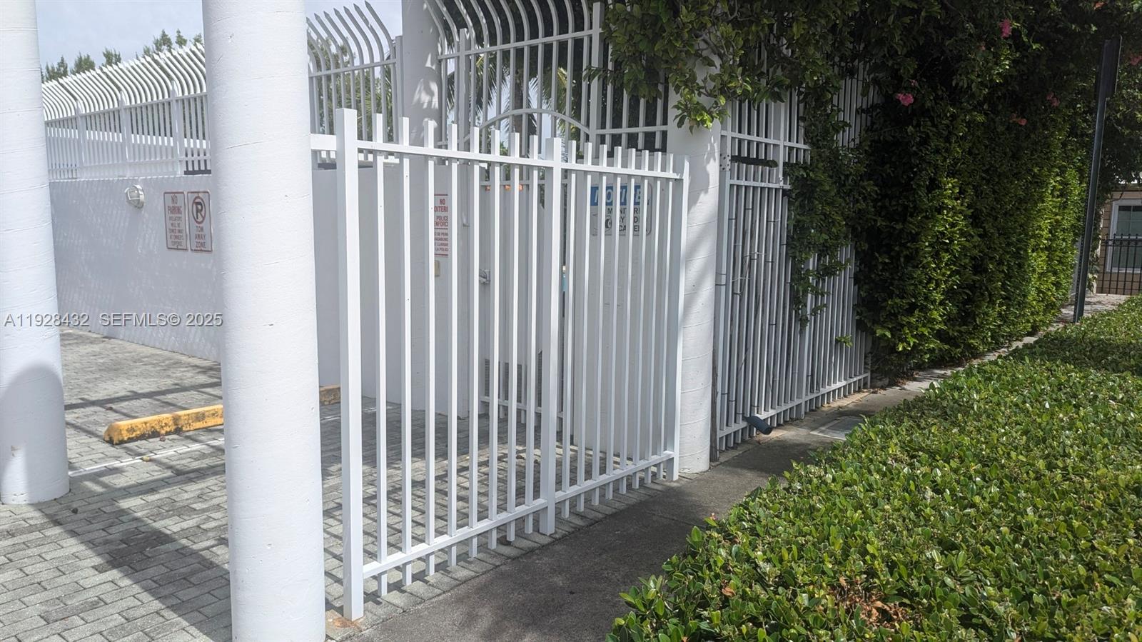 CORAL SEA VIEW CONDO - Residential Lease