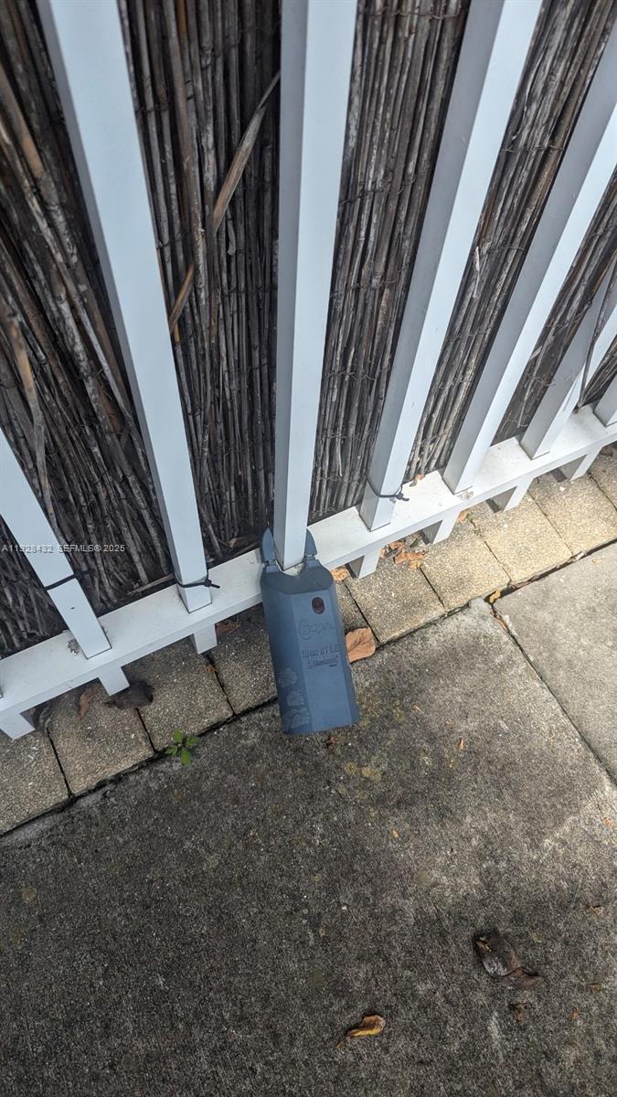 CORAL SEA VIEW CONDO - Residential Lease