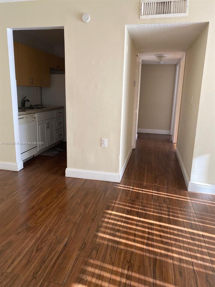 ST ANDREWS PALM BEACH CON - Residential Lease