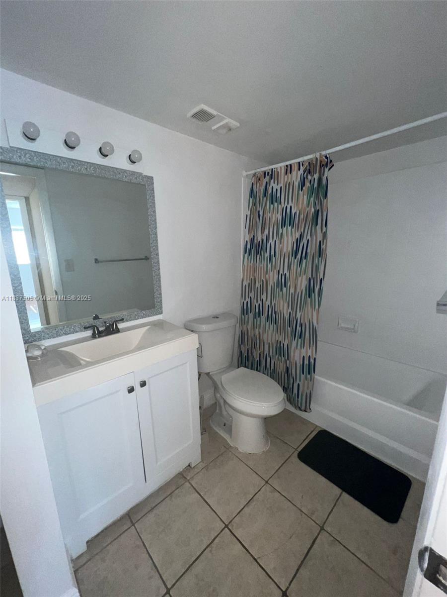 ST ANDREWS PALM BEACH CON - Residential Lease