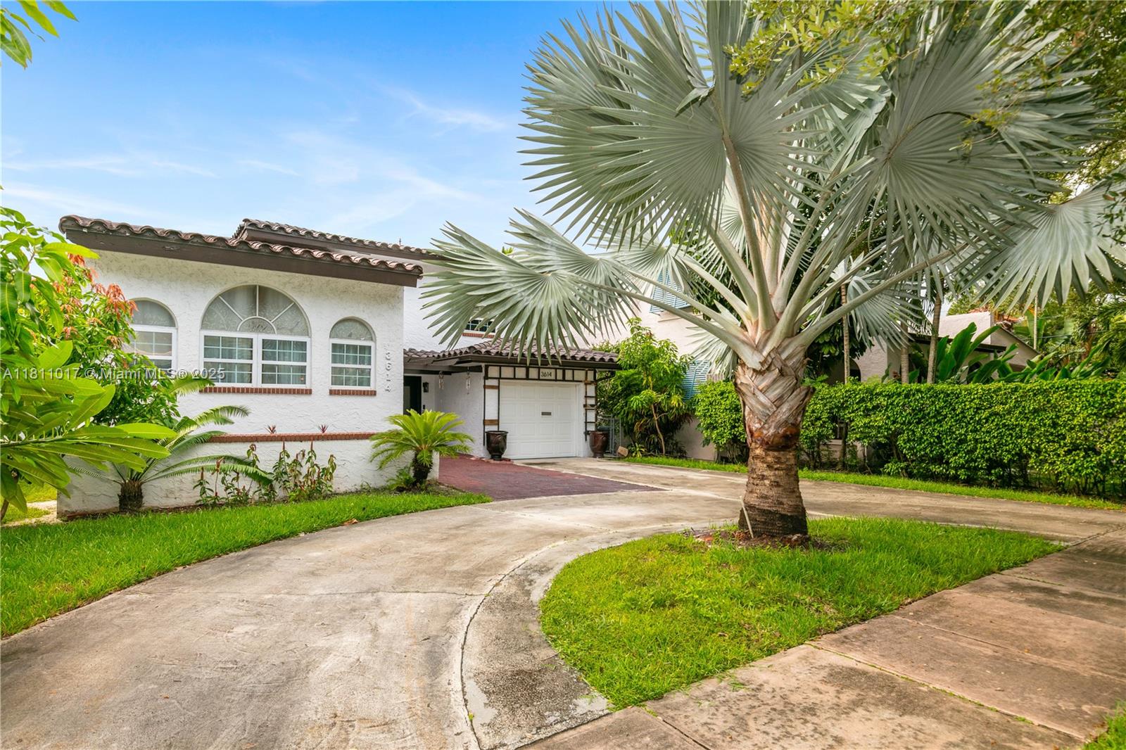 3614 Anderson Rd, Coral Gables, Broward County, Florida - 3 Bedrooms  
3 Bathrooms - 