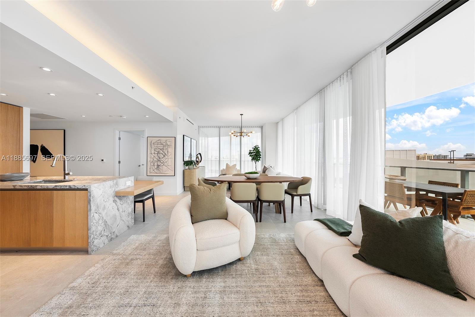 FIVE PARK - Residential