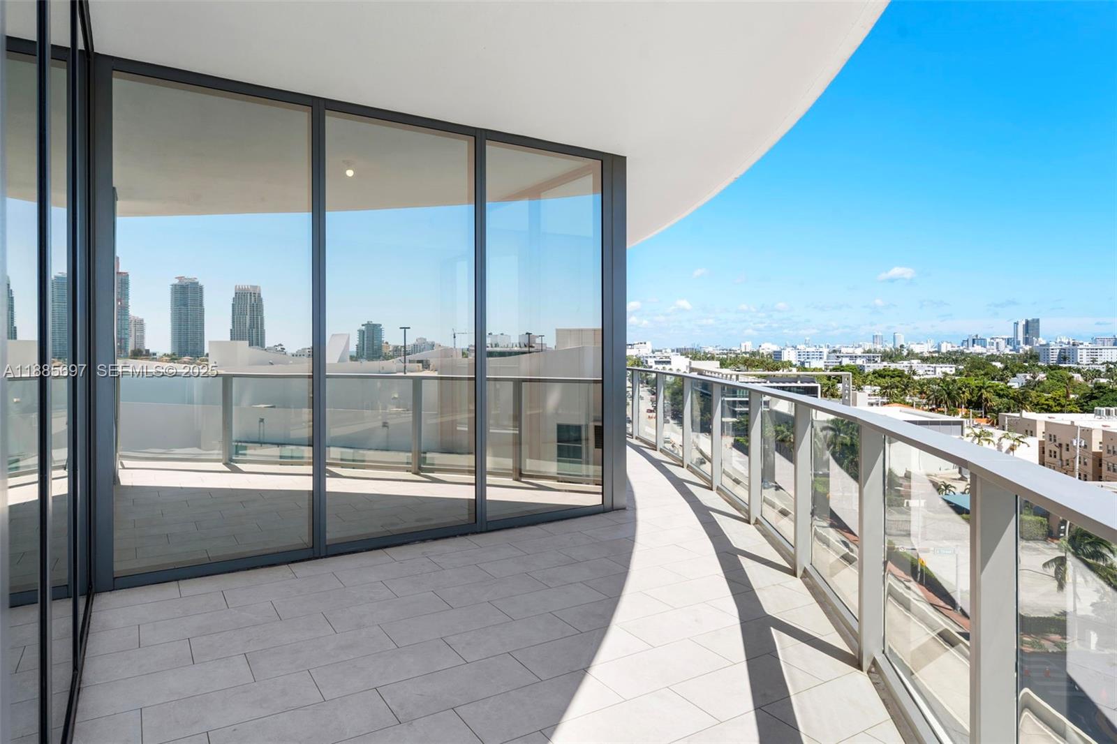 FIVE PARK - Residential