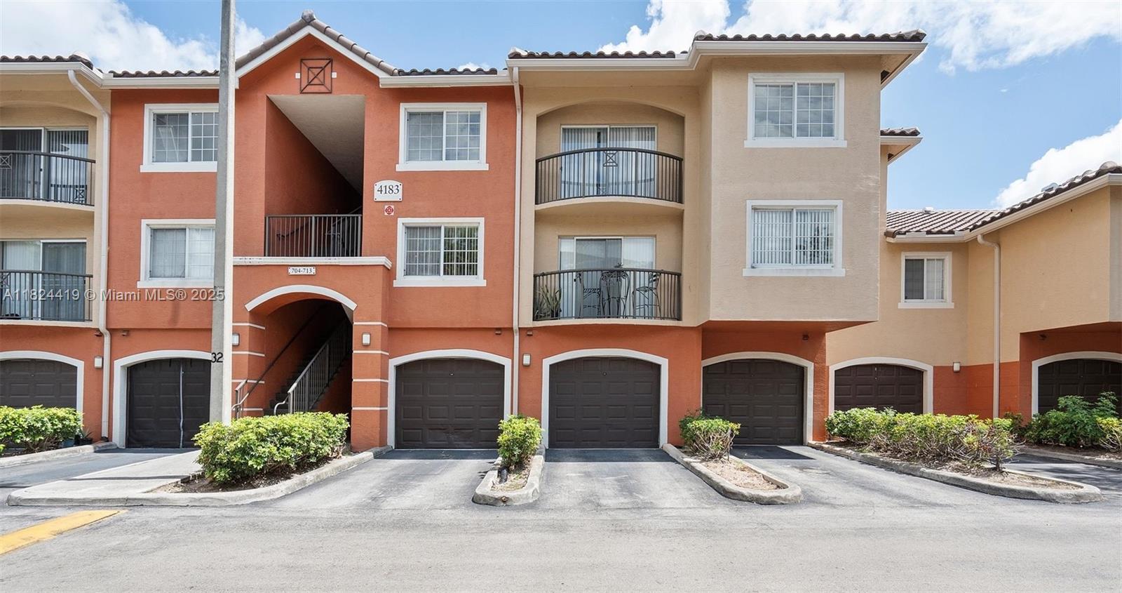 Come see this amazing 3-bedroom, 2-bath condo in the desirable Grand Isles community!
Located on the third floor, this corner unit offers added privacy and beautiful vaulted ceilings that create a bright, open feel. Perfect for homebuyers seeking an affordable yet spacious home, or for investors—with no rental restrictions, this property is a fantastic opportunity.
The community features a variety of amenities, including a tennis court, playground, dog park, resort-style pool, and fitness center. Enjoy the perks of a newer building, constructed in the 2000s, offering modern conveniences and peace of mind. Conveniently located near I-95, Florida’s Turnpike, and just minutes from shopping, dining, and Palm Beach International Airport.