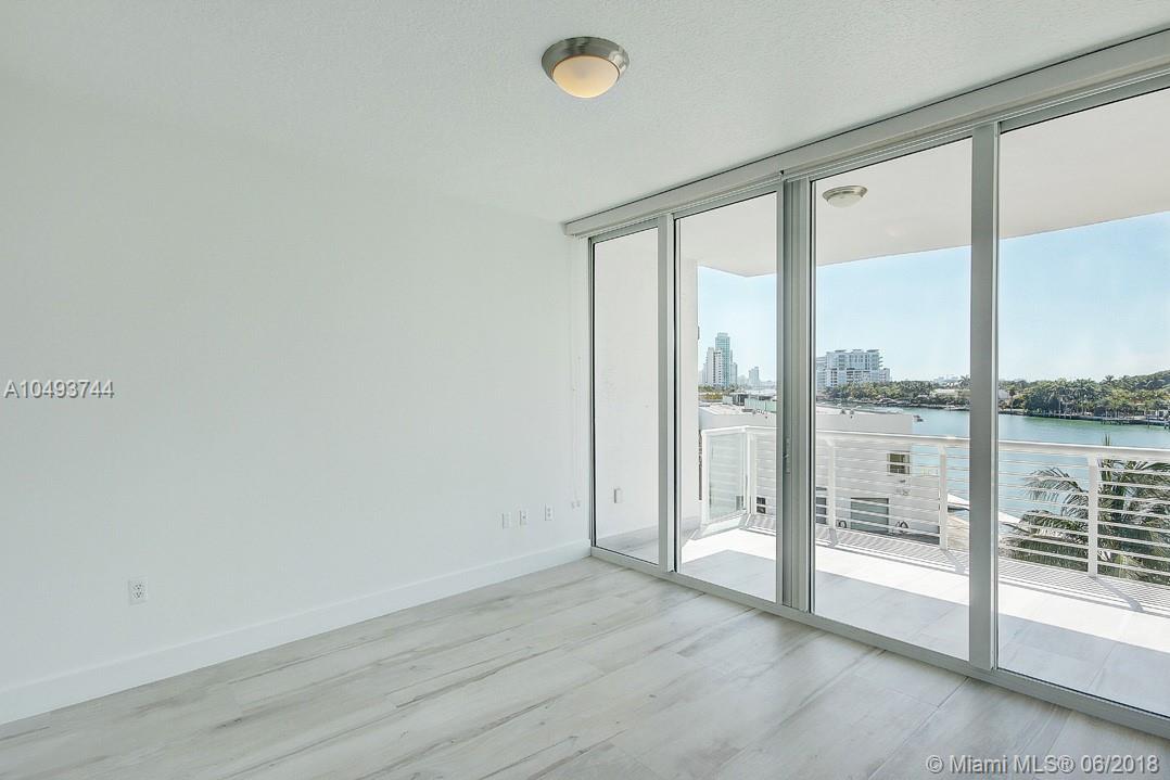 REGATTA AT INDIAN CREEK CO - Residential Lease