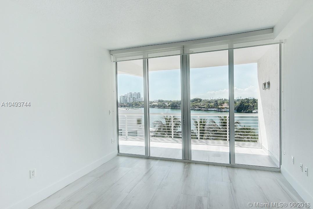 REGATTA AT INDIAN CREEK CO - Residential Lease