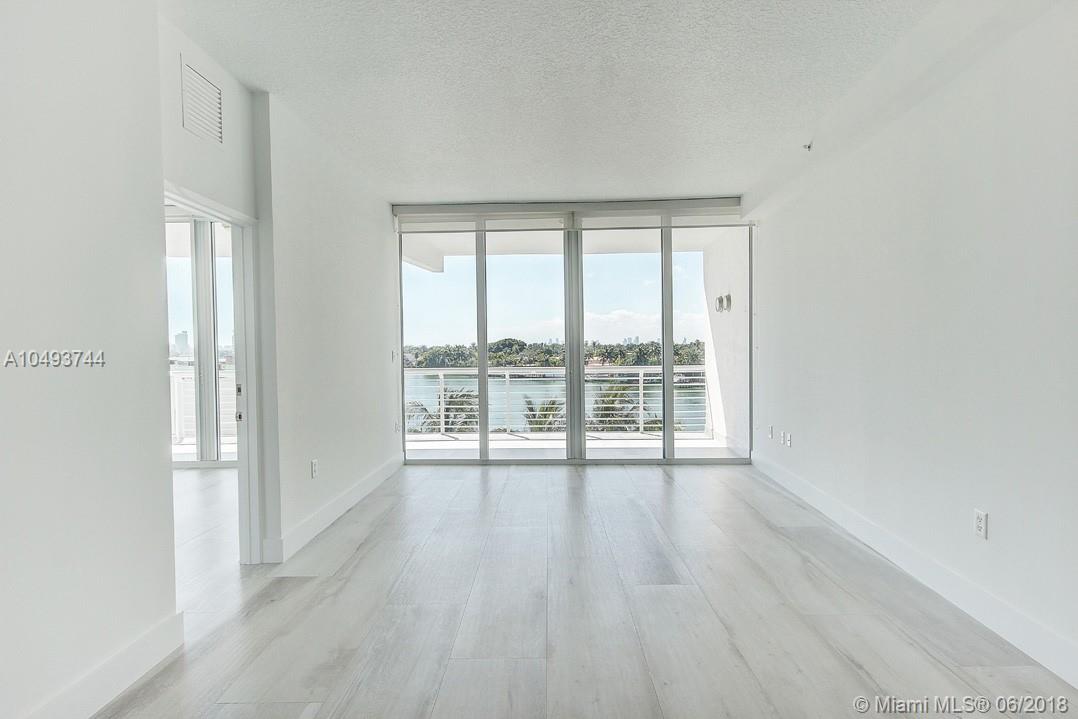 REGATTA AT INDIAN CREEK CO - Residential Lease