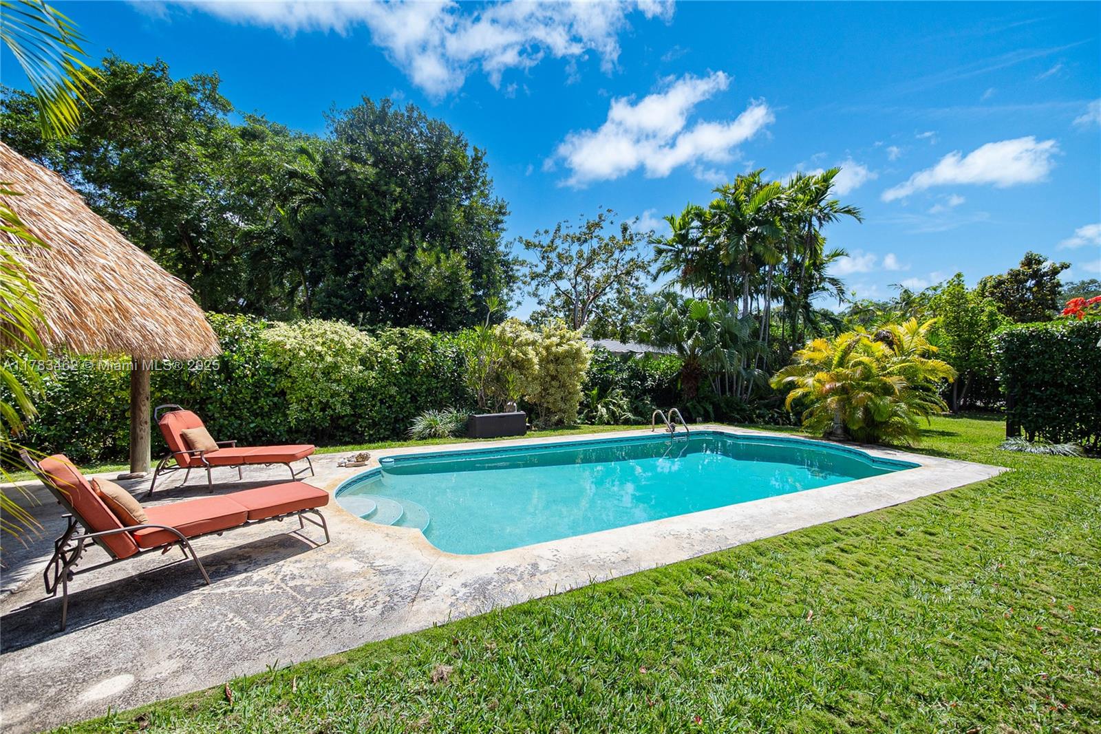 BISCAYNE HEIGHTS - Residential