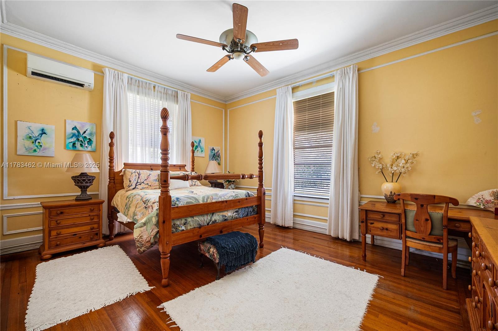 BISCAYNE HEIGHTS - Residential