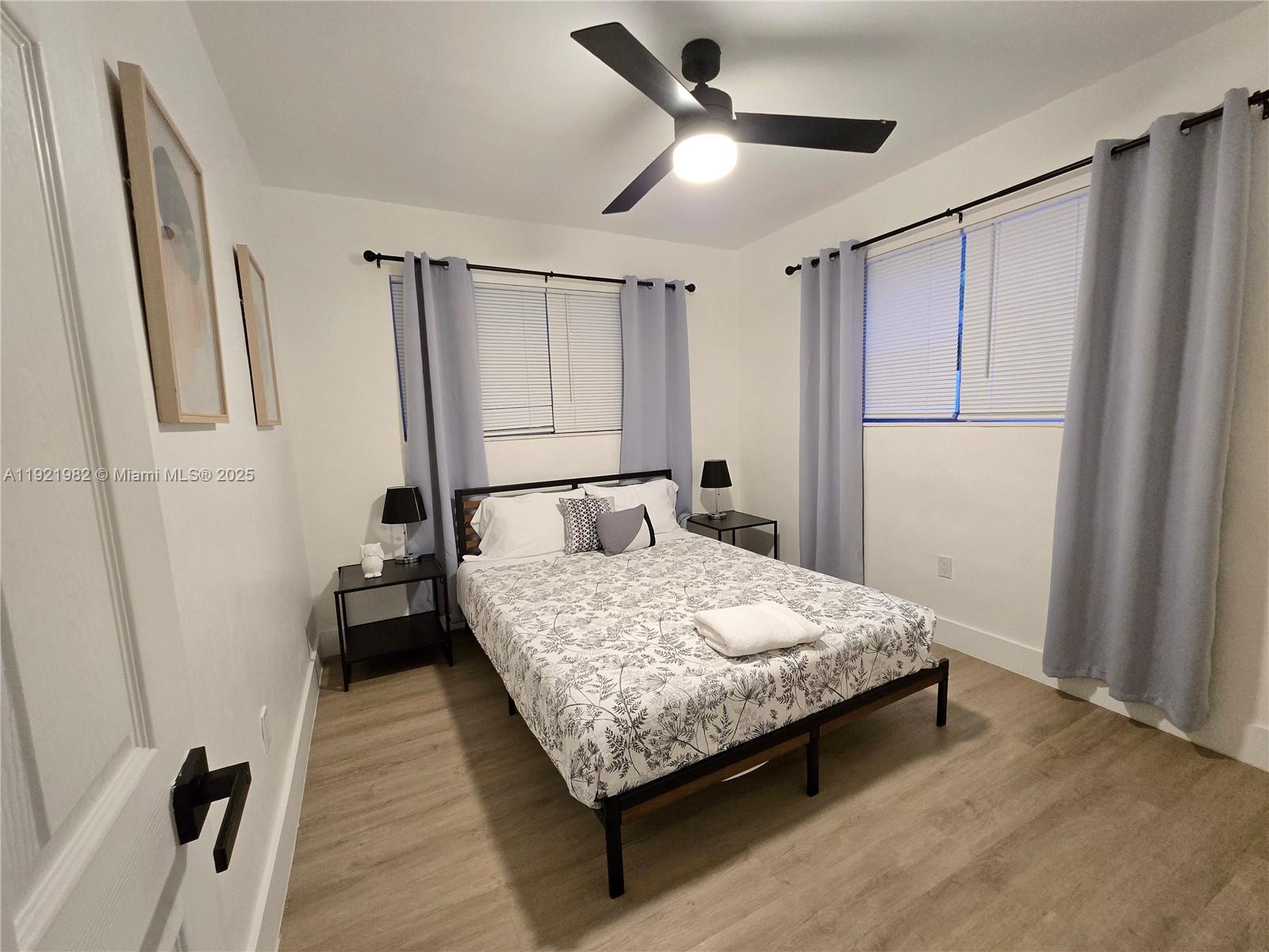 DRIFTWOOD PLAZA - Residential