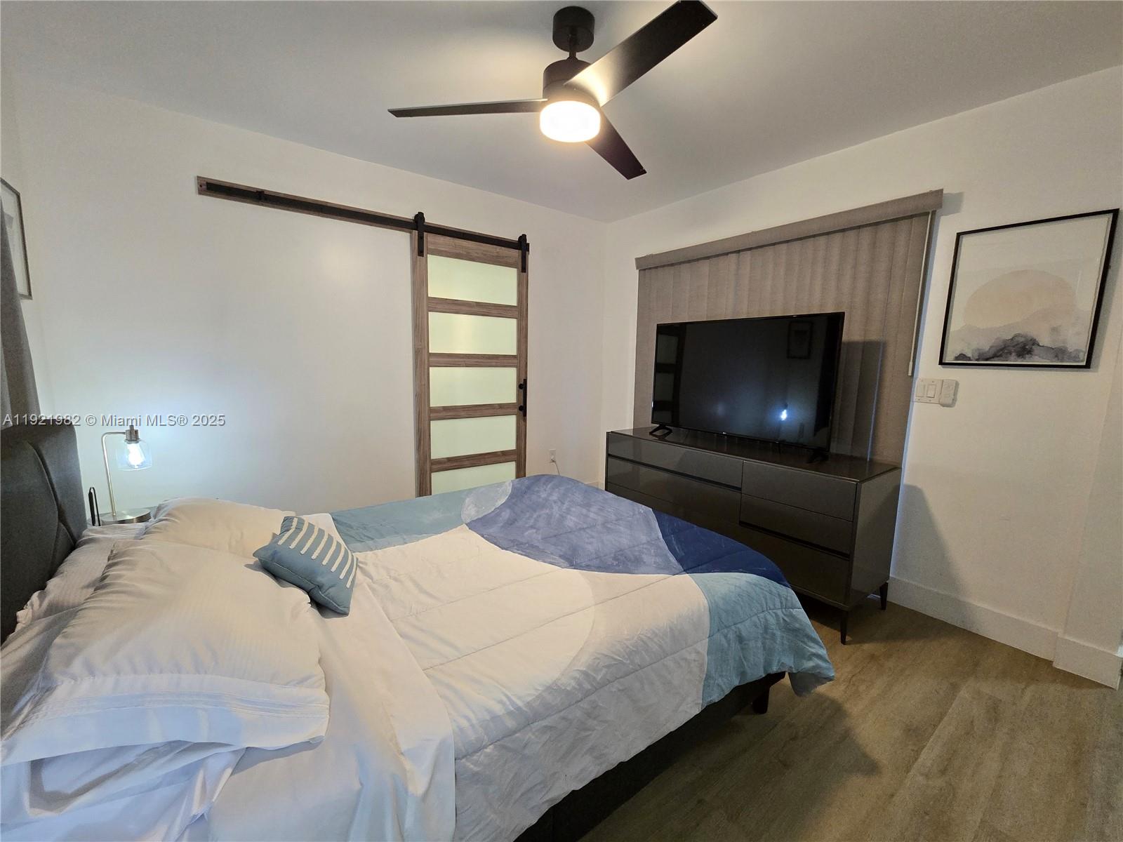 DRIFTWOOD PLAZA - Residential