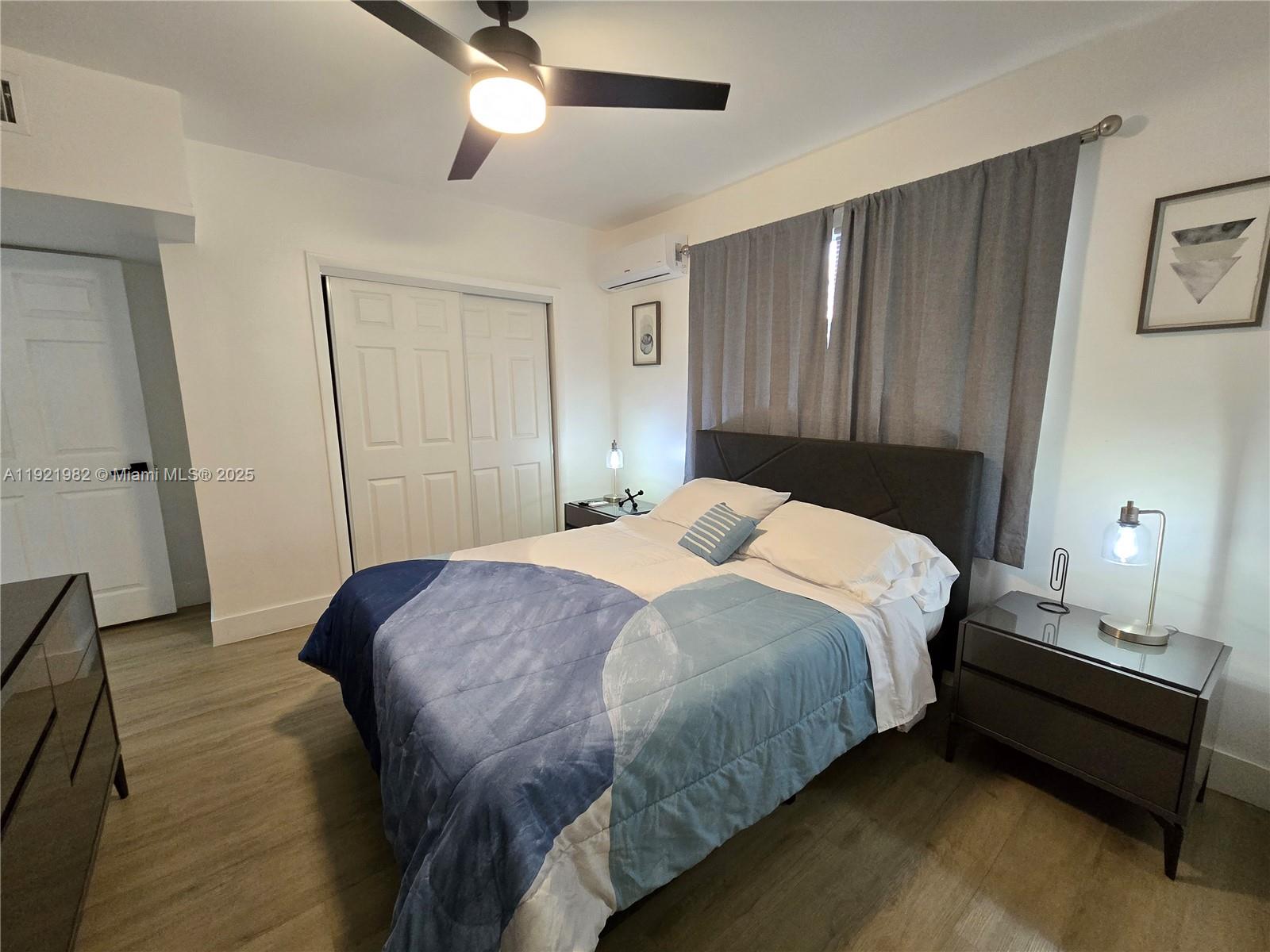 DRIFTWOOD PLAZA - Residential