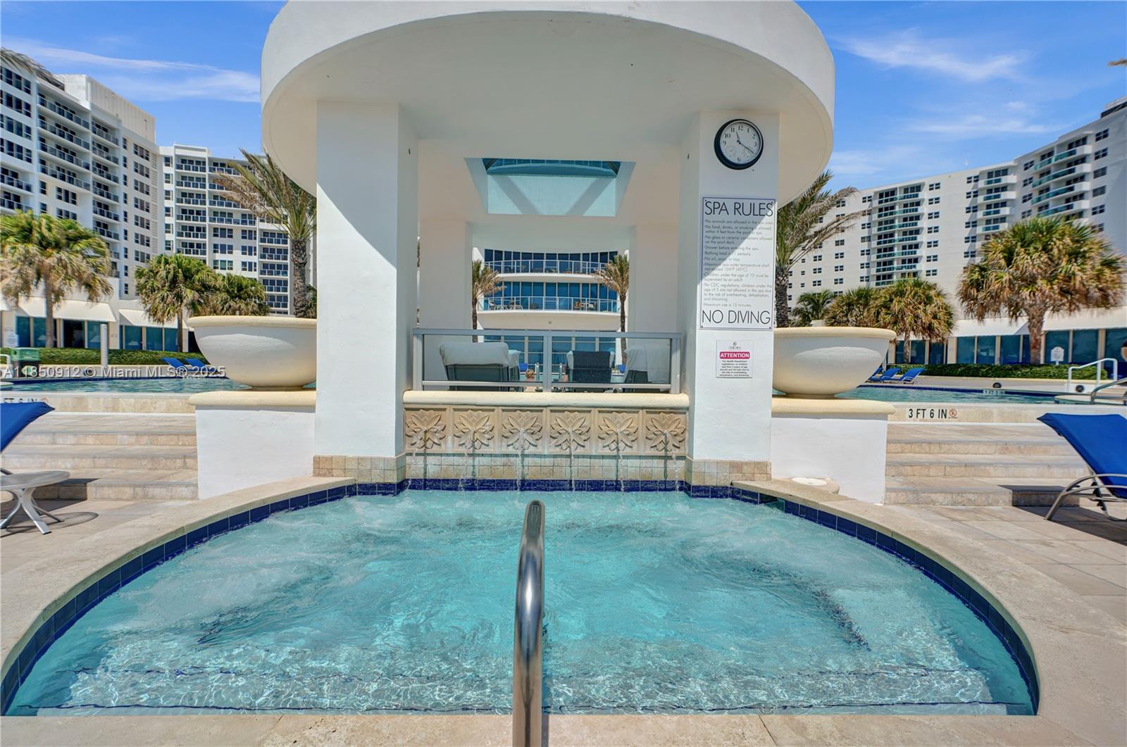 OCEAN PALMS - Residential