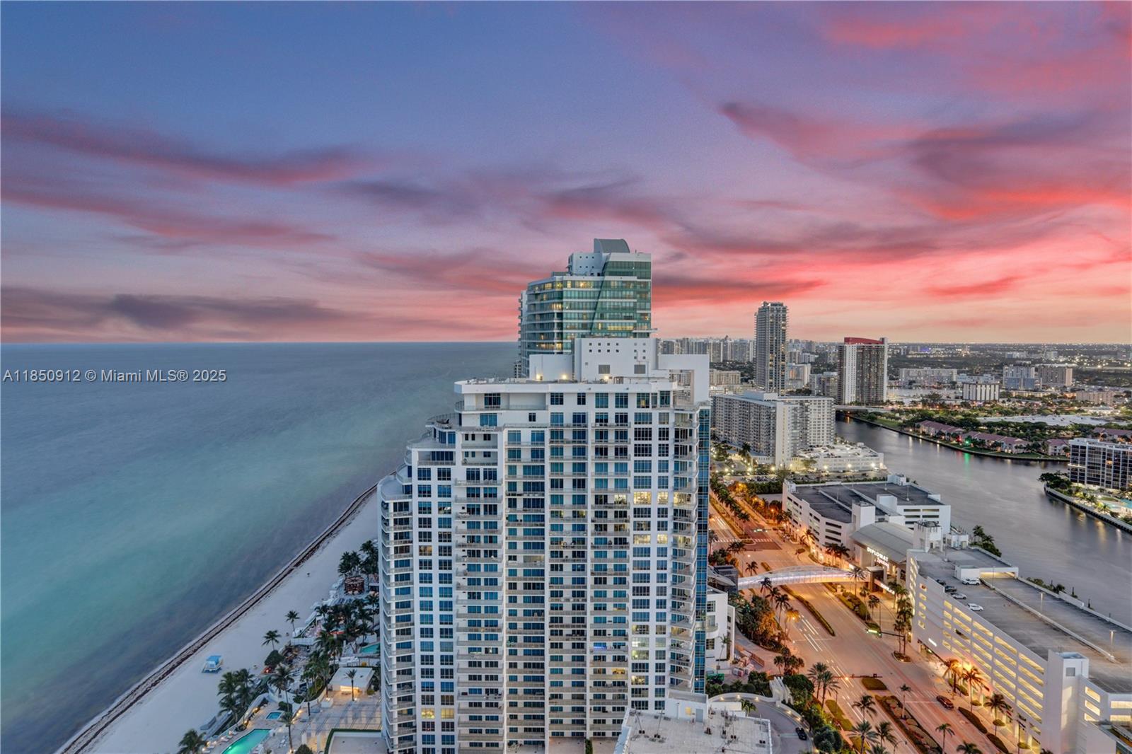 3101 S Ocean Dr 3506