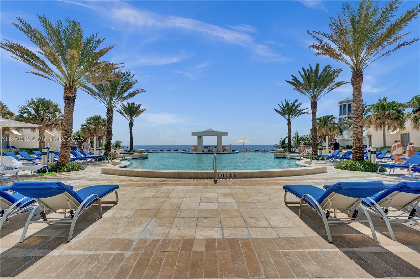 OCEAN PALMS - Residential