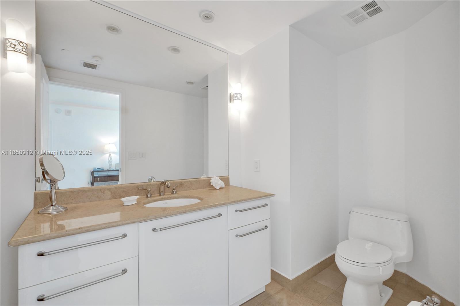 OCEAN PALMS - Residential