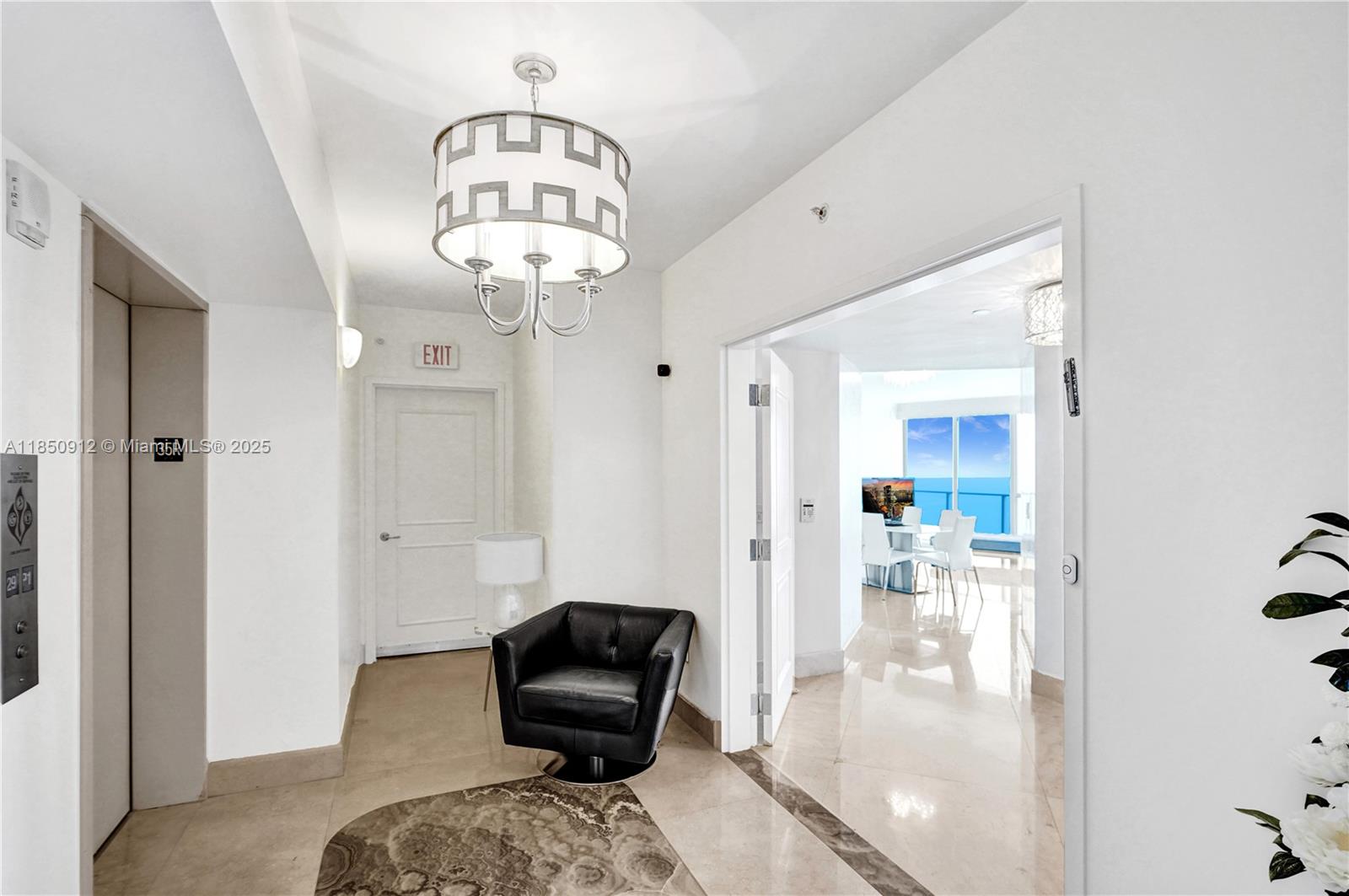 OCEAN PALMS - Residential