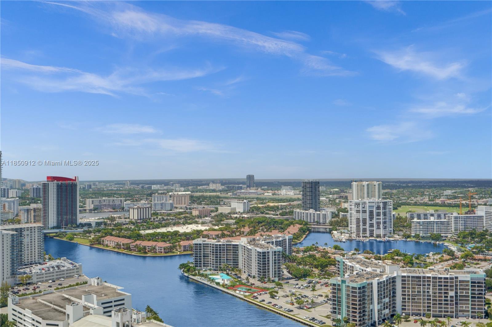 OCEAN PALMS - Residential