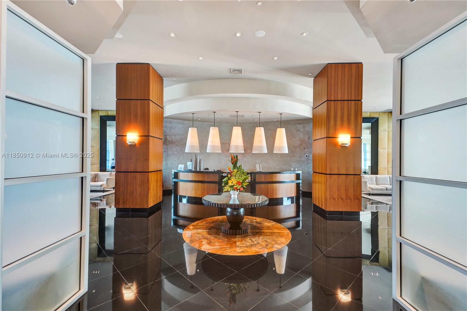 OCEAN PALMS - Residential