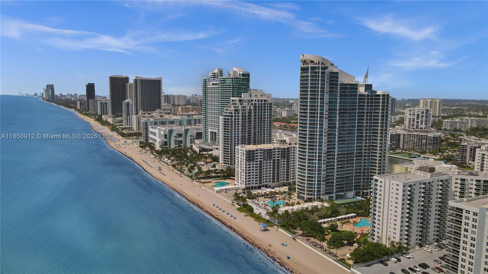 OCEAN PALMS - Residential