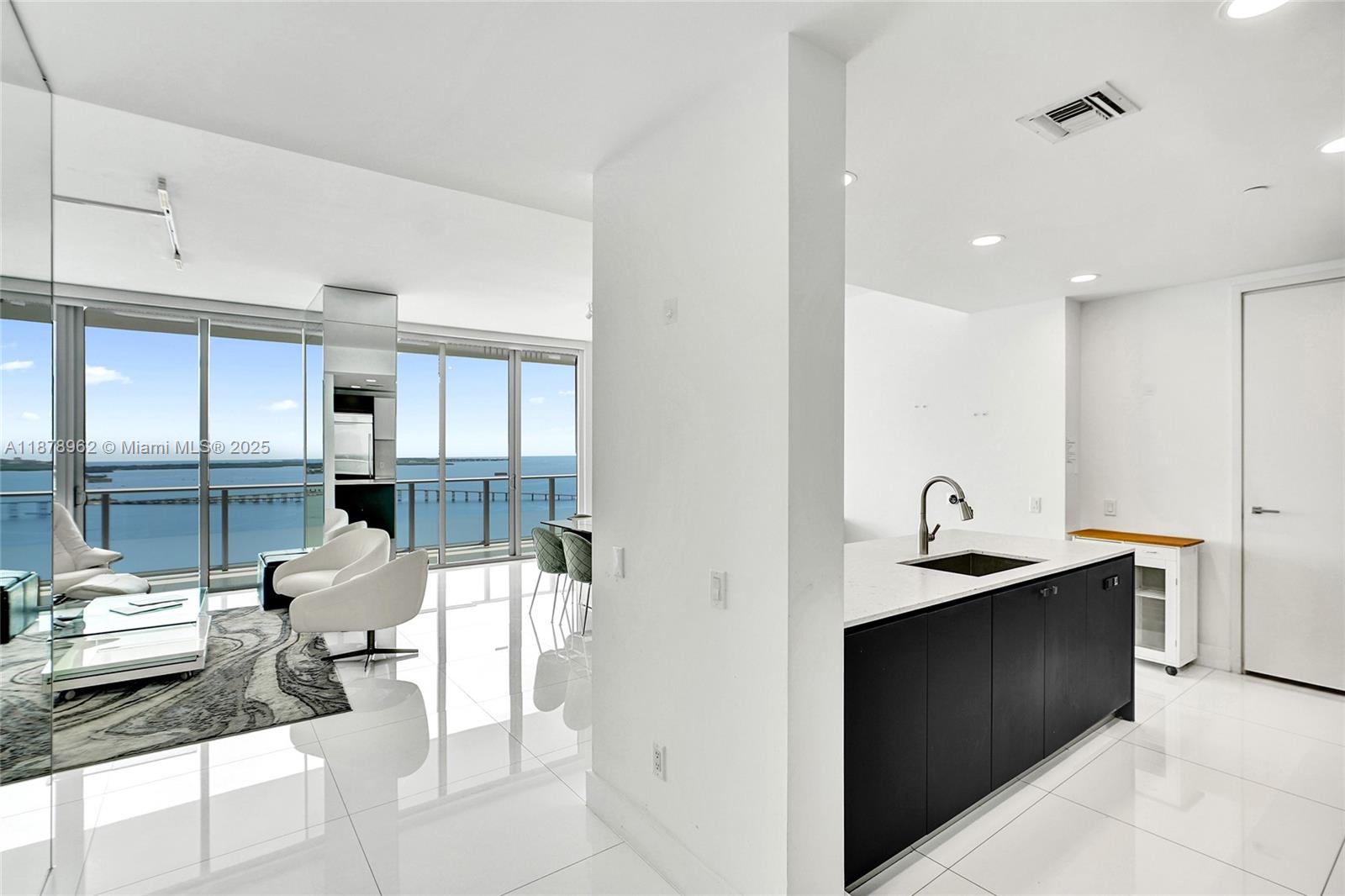 BRICKELLHOUSE CONDO - Residential Lease