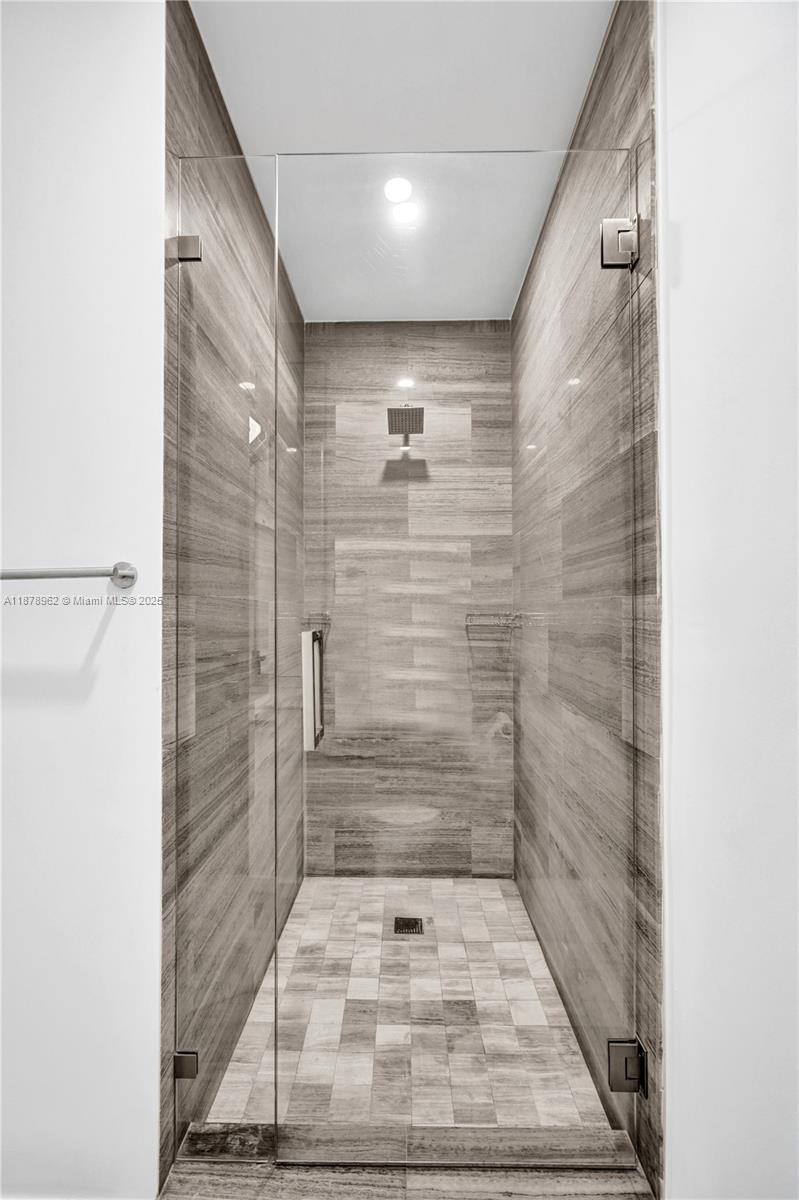 BRICKELLHOUSE CONDO - Residential Lease