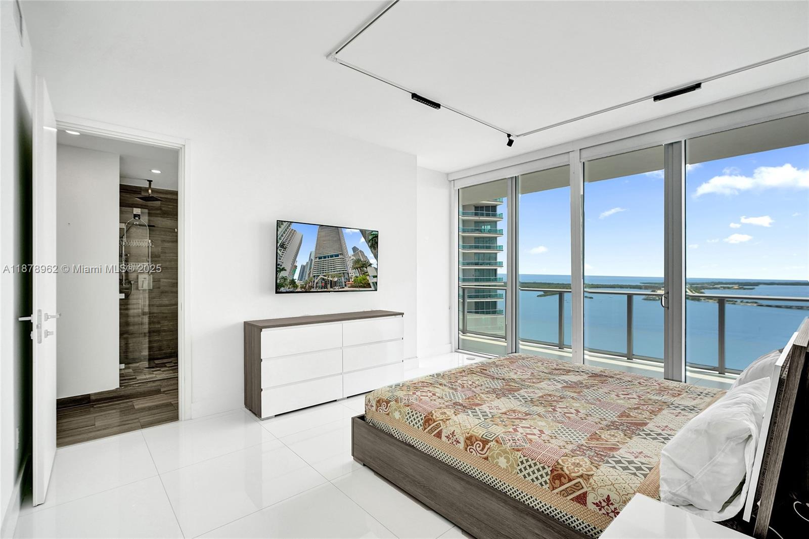 BRICKELLHOUSE CONDO - Residential Lease